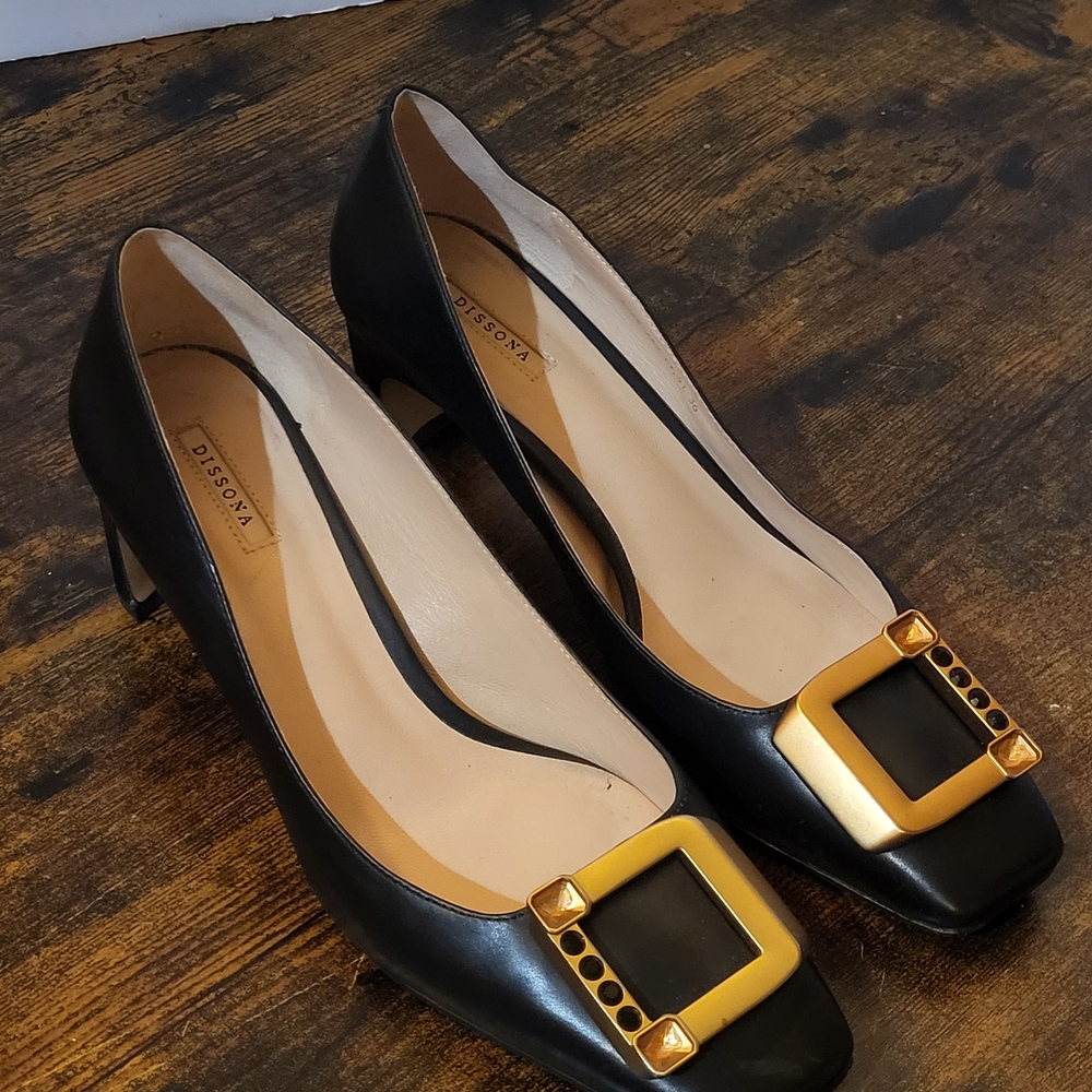 Dissona Women's Black Leather Square Toe Gold Buckle Size 6